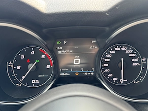 Alfa Romeo Stelvio 2.2 16V AT8 Q4 Lusso Ti - imagine 9