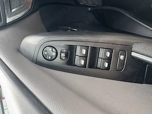 Citro n C4 Grand Space Tourer 1.5 BlueHDi S&S EAT8 Feel - imagine 16