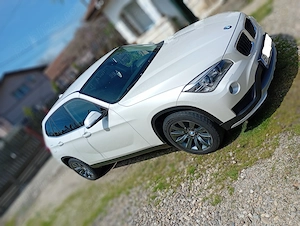 BMW X1 SDrive20D 2014 alb perlat 184CP - imagine 9