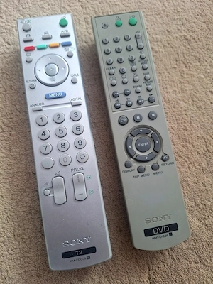 Telecomanda Sony RM-833 VTR RMT - 708 Video8 RMT-D166P RM-ED008 original