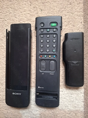 Telecomanda Sony RM-833 VTR RMT - 708 Video8 RMT-D166P RM-ED008 original - imagine 5