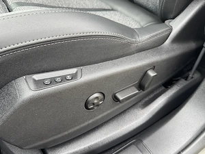 Peugeot 3008 BlueHDi 130 Stop & Start Allure - imagine 17