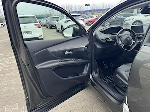 Peugeot 3008 BlueHDi 130 Stop & Start Allure - imagine 16