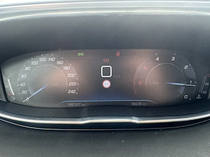 Peugeot 3008 BlueHDi 130 Stop & Start Allure - imagine 9