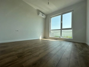 Birou Vanzari/COMISION 0% - Individuale Parter/ 400 mp Teren - imagine 3