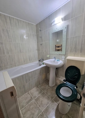 DE INCHIRIAT - Apartament 2 camere, decomandat, Mega Mall - imagine 7