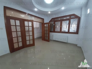 Tineretului-vila individuala aproape  de metrou si parc --pozitie excelenta