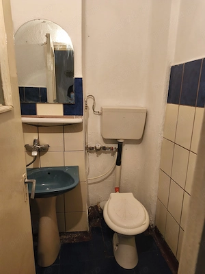 Vând apartament 2 camere, parter - imagine 5