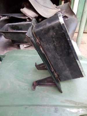 Cutie suplimentara intre scaune pt Renault 16 - imagine 5