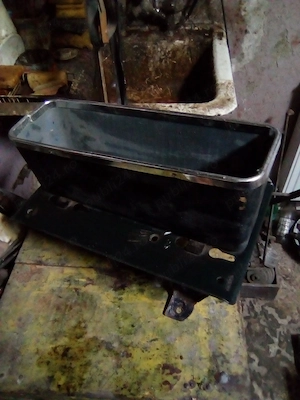 Cutie suplimentara intre scaune pt Renault 16 - imagine 2