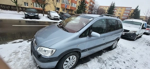 Vând Opel Zafira A 2003