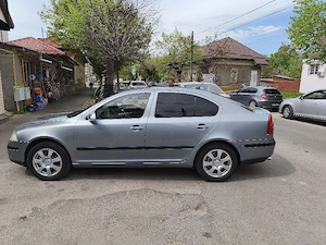 Skoda Octavia  - imagine 3