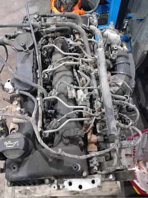 Dezmembrez hyundai ix35 - imagine 5