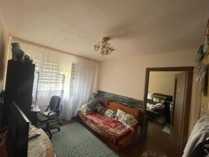 Apartament cu 3 camere, 38.19 mp, zona Valea Rosie - imagine 2