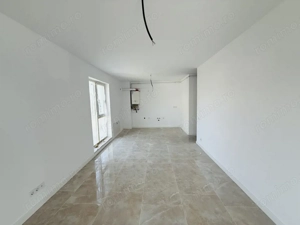 Oportunitate! Apartament finisat, 3 camere, bloc nou, parcare, etaj 1 !