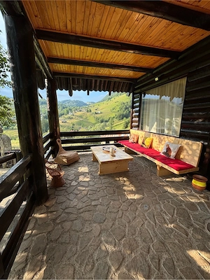    Cabană Dâmbovicioara | Piatra Craiului | Business Booking activ | 325.000   - imagine 2