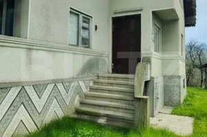  Vilă 460 mp cu Panoramă Superbă – ideal Pensiune sau Reședință - imagine 2