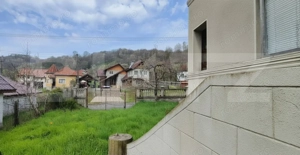  Vilă 460 mp cu Panoramă Superbă – ideal Pensiune sau Reședință - imagine 4