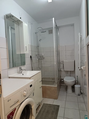 Direct proprietar- garsoniera 36 mp, zona excelenta! - imagine 4