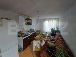 Casa de vanzare, la strada principala, zona ARCANI  - imagine 4