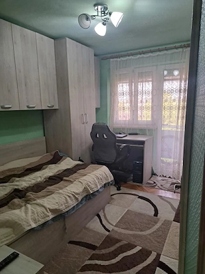 Apartament 2 camere de vanzare , decomandat , Aleea Tarnavei , etaj 4 , 42.000 euro neg.