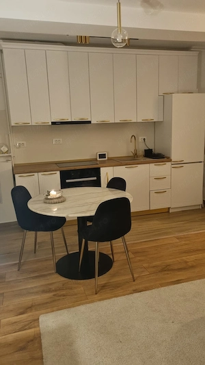 Vand garsoniera in Militari Residence