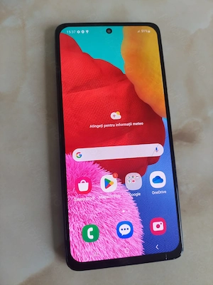 [A51] Vând Samsung Galaxy A51 [perfect funcțional] [cu o fisură] [poze reale] - imagine 3