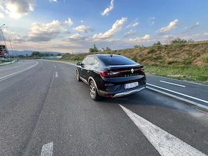 Renault Arkana 1.3 tce mild hibryd - imagine 8