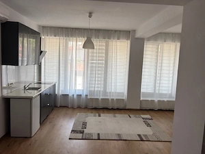 Inchiriez pentru muncitori