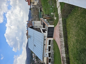 Vand ap. 3 cam.  decomandat in Predeal - imagine 10
