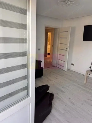 Vanzare apartament 3 camere Decebal, metrou, parking - imagine 2
