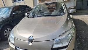 DE VÂNZARE Renault Megane 3 hatchback 1.5 dci; 110 cp; Euro 5; An fabricație 2013 Preț 4799   ușor n - imagine 2