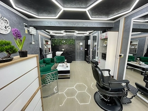 Angajăm Barber cu experiență   50% + clientelă + vad stradal