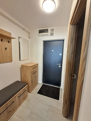 Inchiriez garsoniera zona Mihai Viteazu renovata la cheie - imagine 4