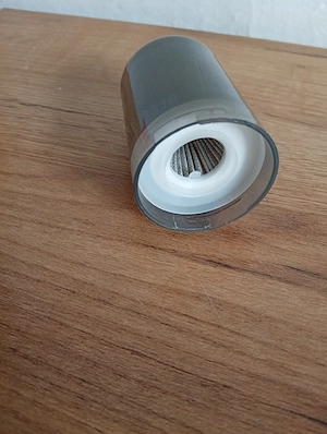 vând mini aspirator auto  - imagine 3