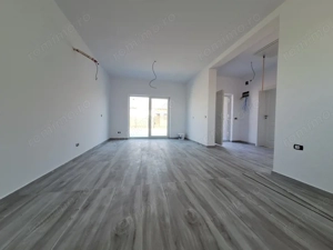 Casa individuala cu 3 camere in Sanandrei-la asfalt-toate utilitatile