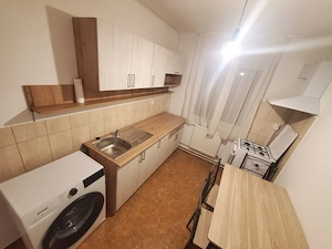 Aproape de Turist. Renovat. Mobilat si utilat.