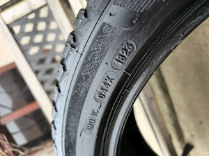 Set 4 anvelope Michelin CrossClimate 2 245/40 R19 98Y XL - DOT 2023/2024 - stare excelentă - imagine 2