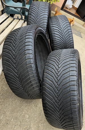 Set 4 anvelope Michelin CrossClimate 2 245/40 R19 98Y XL - DOT 2023/2024 - stare excelentă - imagine 5