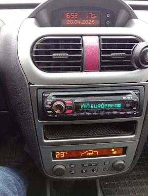 Vand Opel Corsa C 1,2 benz climă 2006 - imagine 5