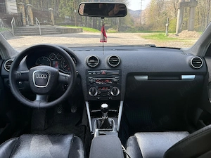 Vand Audi A3 2.0 TDI de 140 CP, model S line. Ma - imagine 5