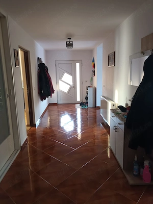 Vand casa în Viseu de Jos - imagine 7