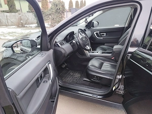 Land Rover Discovery Sport 2.0 D an 2017cu 180 cp,4x4,automat - imagine 9