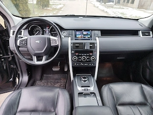 Land Rover Discovery Sport 2.0 D an 2017cu 180 cp,4x4,automat - imagine 8