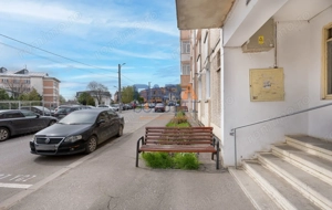 Spațiu pentru birou / salon / cabinet (38 mp) - imagine 2