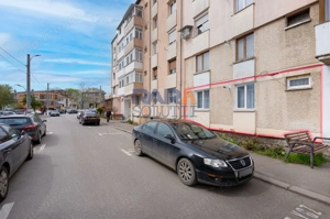 Spațiu pentru birou / salon / cabinet (38 mp) - imagine 10