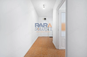 Spațiu pentru birou / salon / cabinet (38 mp) - imagine 7