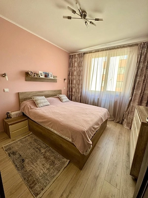 Apartament 3 camere, S-74 mp, mobilat, Str.Eroilor, Floresti.