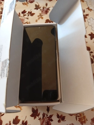 Vând telefon Redmi A3 