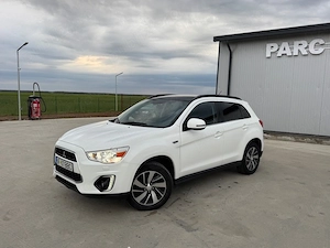 Mitsubishi Asx automat panorama xenon navi camera 4x4 garantie